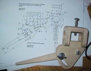 Guide d'aiguisage variable (finger-nail)