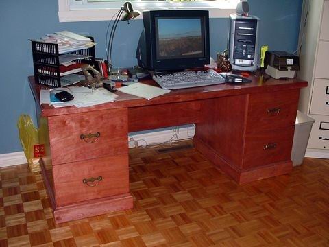 Bureau merisier